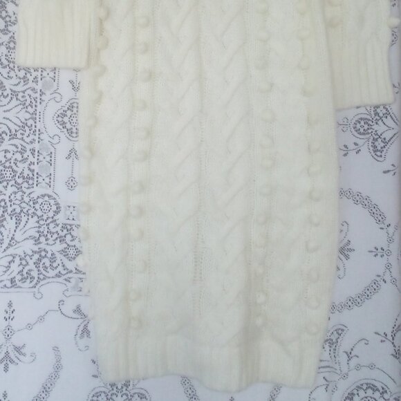 Farm Rio Off-White Braided Midi Sweater Dress Size: M NWT - Picture 3 of 16